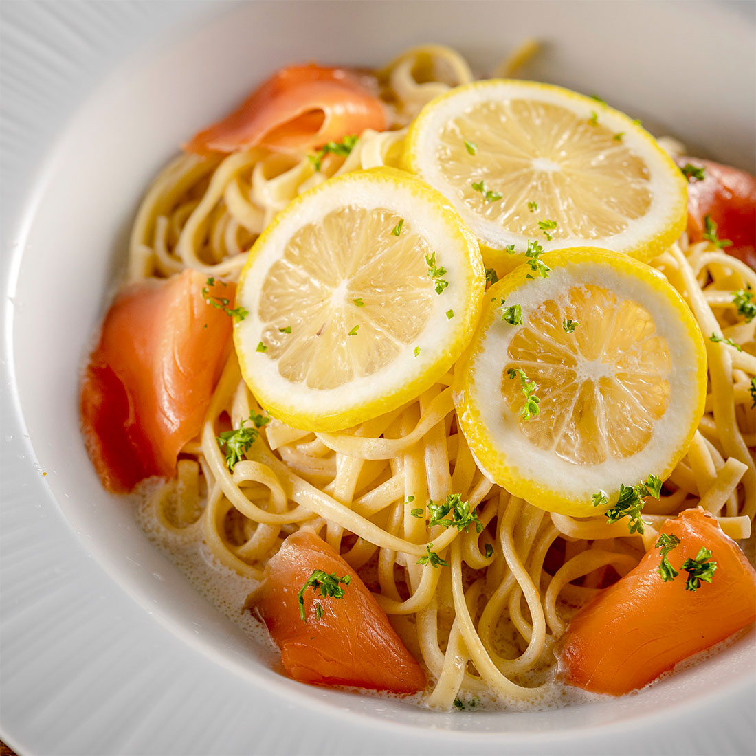 サーモンのレモンクリームパスタ